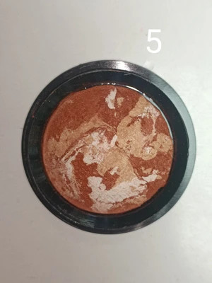 رژگونه پودری باربین دارای 6 رنگ متنوع وقابلیت پخش اسان